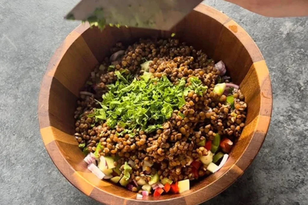 Kale Masoor Salad